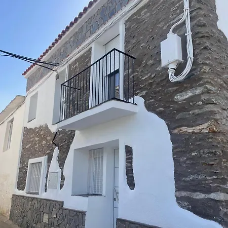 Rosa Apartment